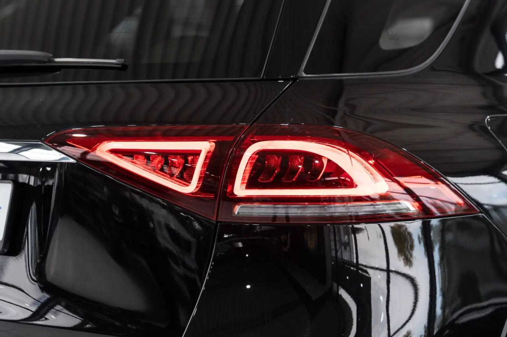 GLE 400 d 4M  AMG-LINE MASSAGE BURMES. 7-SITZER