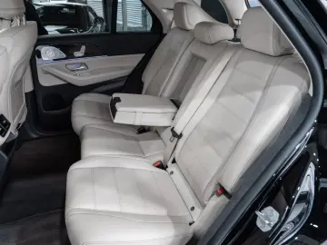 GLE 400 d 4M  AMG-LINE MASSAGE BURMES. 7-SITZER