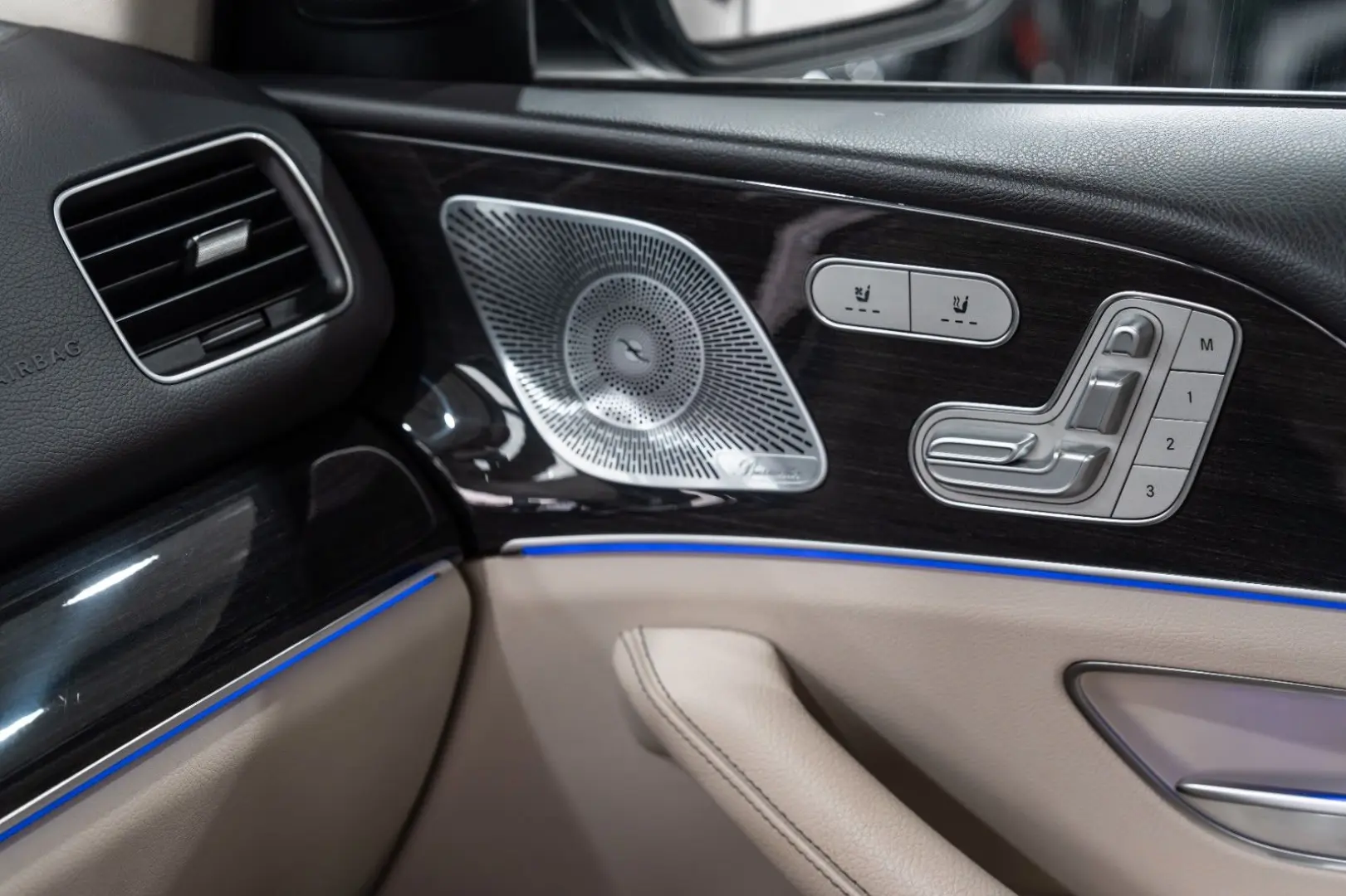 GLE 400 d 4M  AMG-LINE MASSAGE BURMES. 7-SITZER