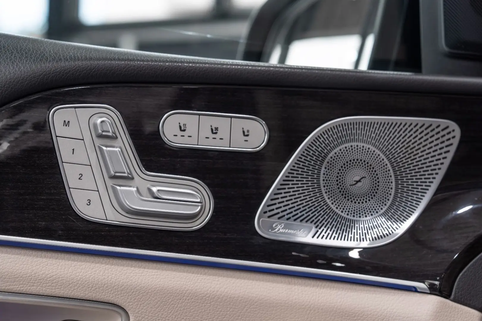 GLE 400 d 4M  AMG-LINE MASSAGE BURMES. 7-SITZER