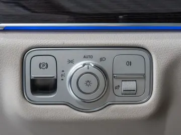 GLE 400 d 4M  AMG-LINE MASSAGE BURMES. 7-SITZER