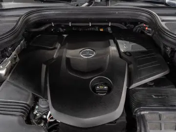 GLE 400 d 4M  AMG-LINE MASSAGE BURMES. 7-SITZER