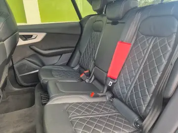 Audi Q8 50TDI Q S Line HUD B&O MATRIX