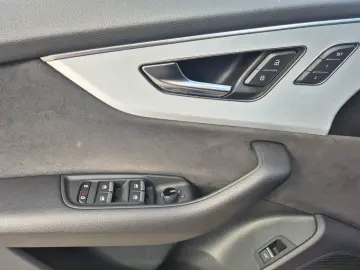 Audi Q8 50TDI Q S Line HUD B&O MATRIX