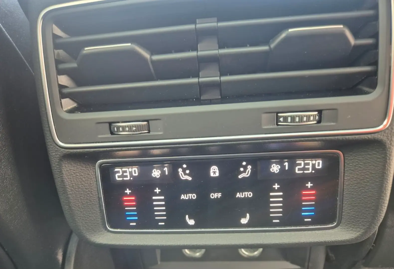 Audi Q8 50TDI Q S Line HUD B&O MATRIX