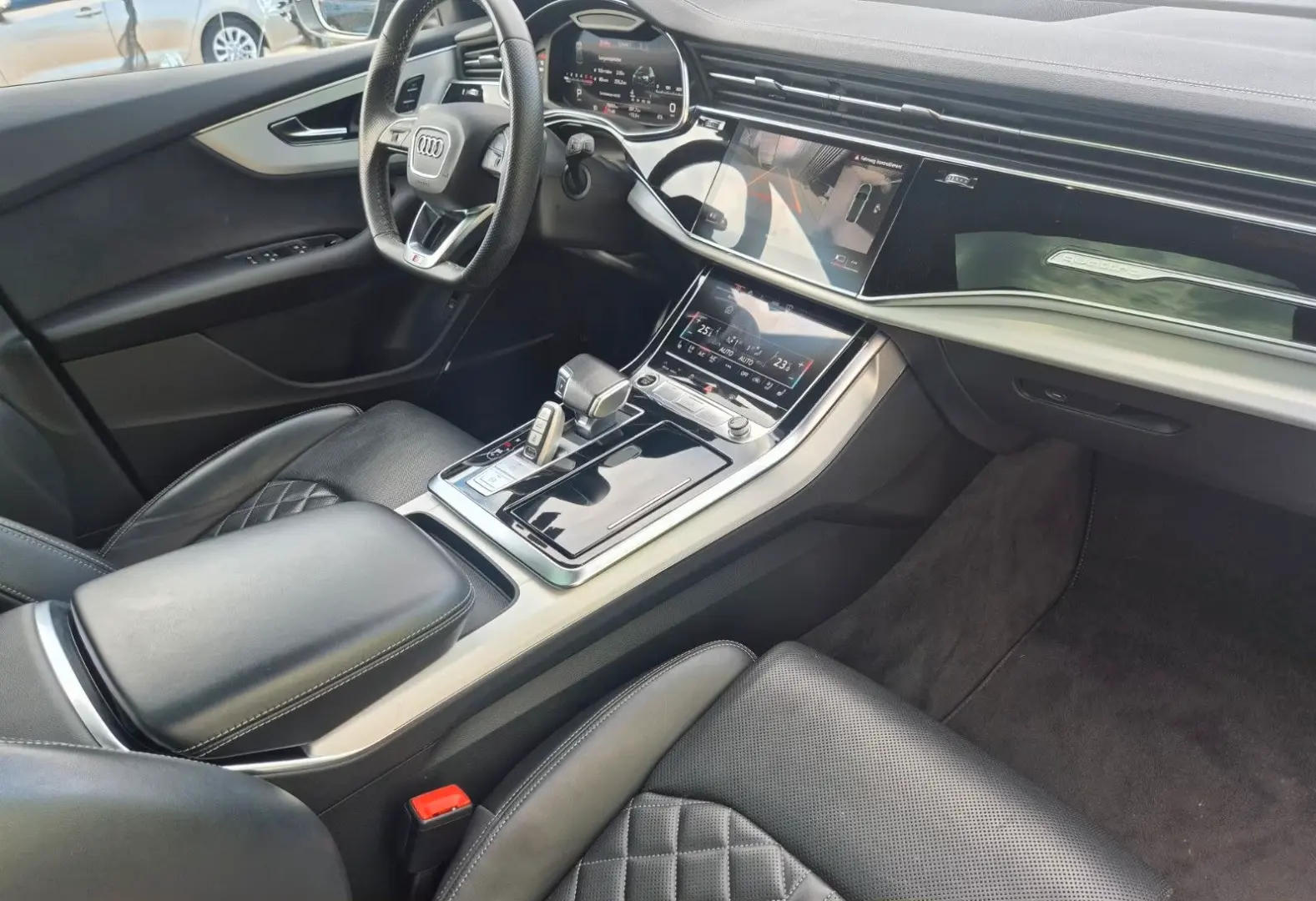 Audi Q8 50TDI Q S Line HUD B&O MATRIX