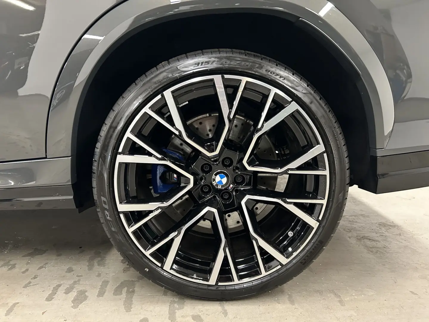 X6 M Competition Harman Kardon