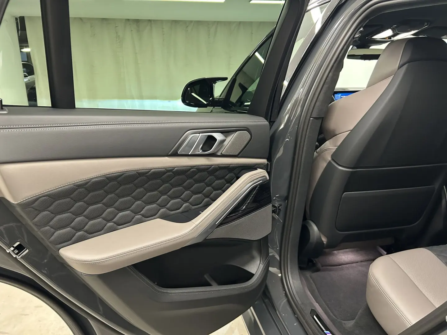 X6 M Competition Harman Kardon