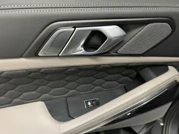 X6 M Competition Harman Kardon