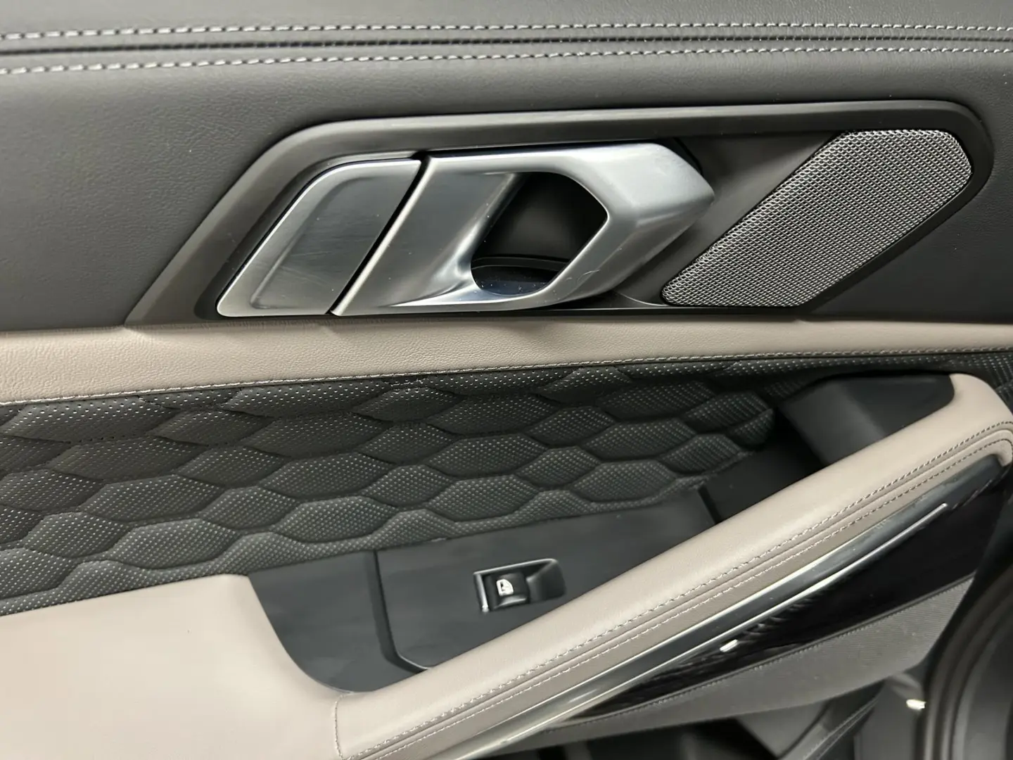 X6 M Competition Harman Kardon