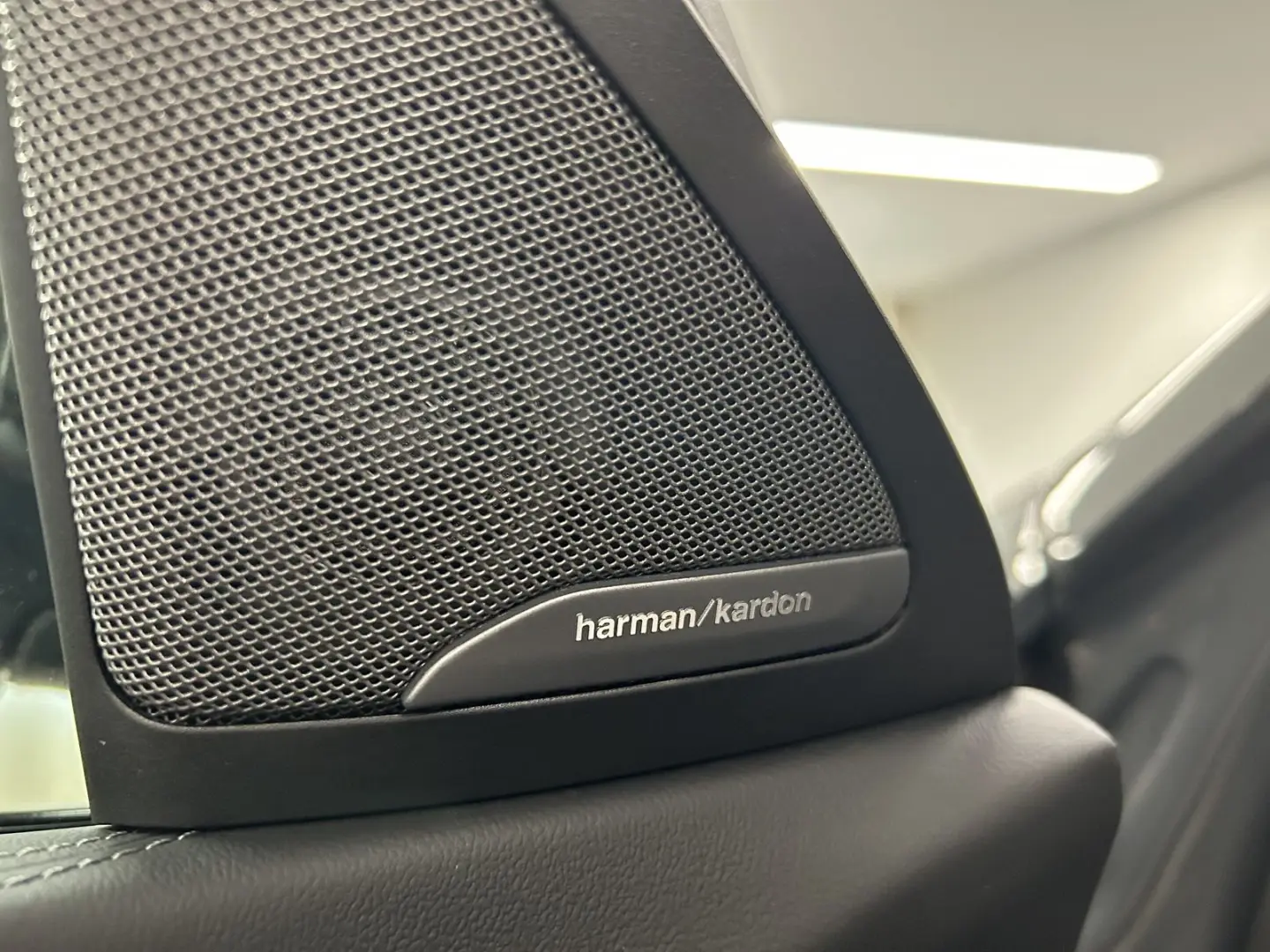 X6 M Competition Harman Kardon