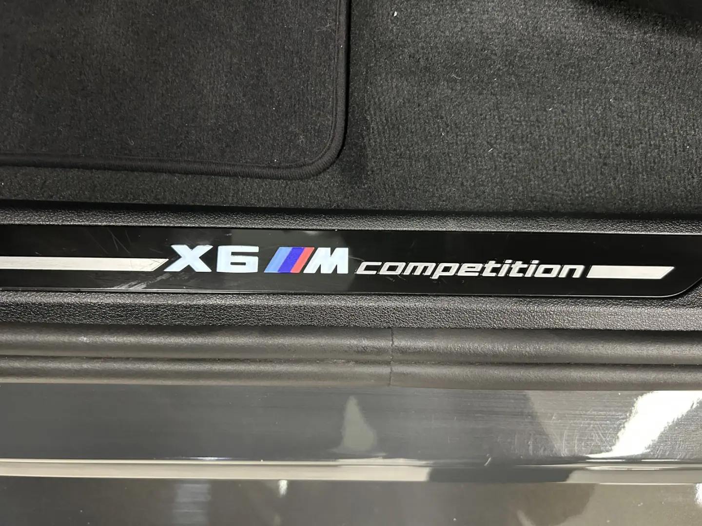 X6 M Competition Harman Kardon