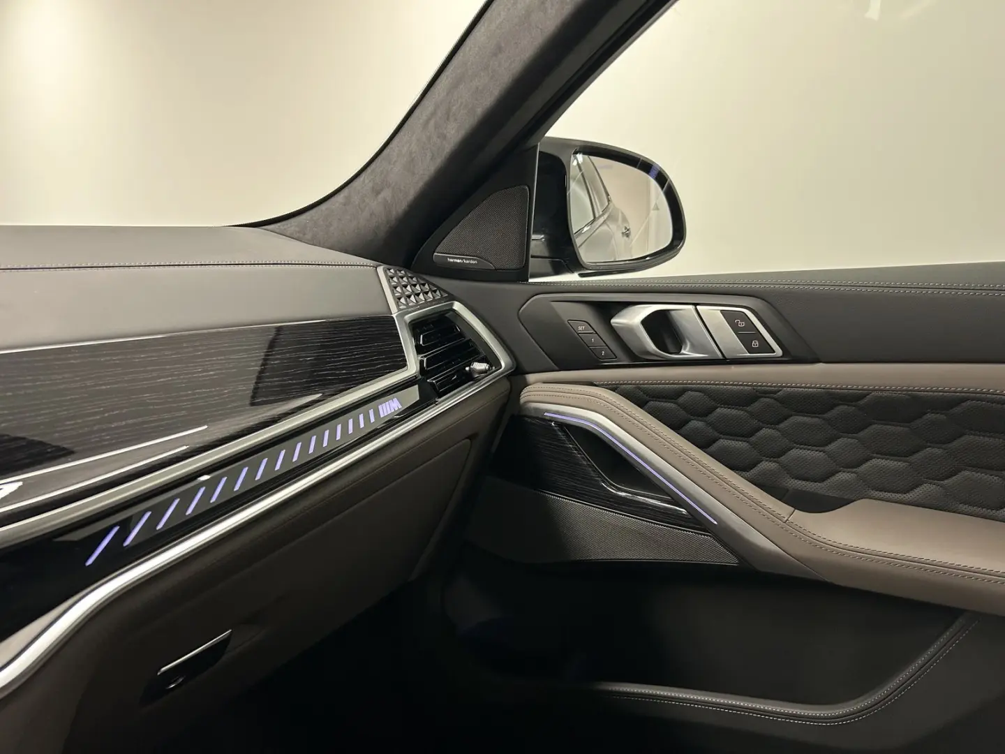 X6 M Competition Harman Kardon