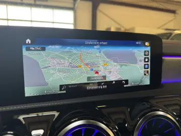 CLA 180d AMG Pano Totwinkel MBUX Kamera Night