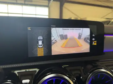 CLA 180d AMG Pano Totwinkel MBUX Kamera Night