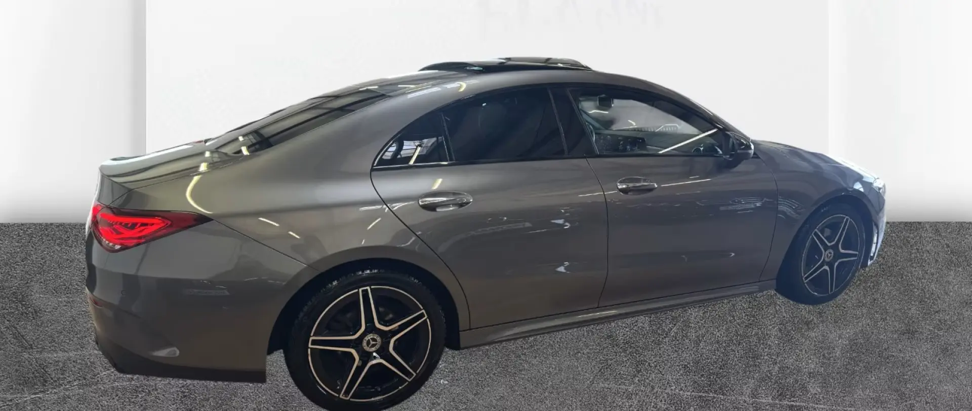 CLA 180d AMG Pano Totwinkel MBUX Kamera Night