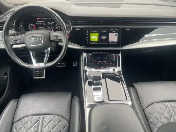 Audi Q8 50 TDI qu. tiptr. Linia S Pano
