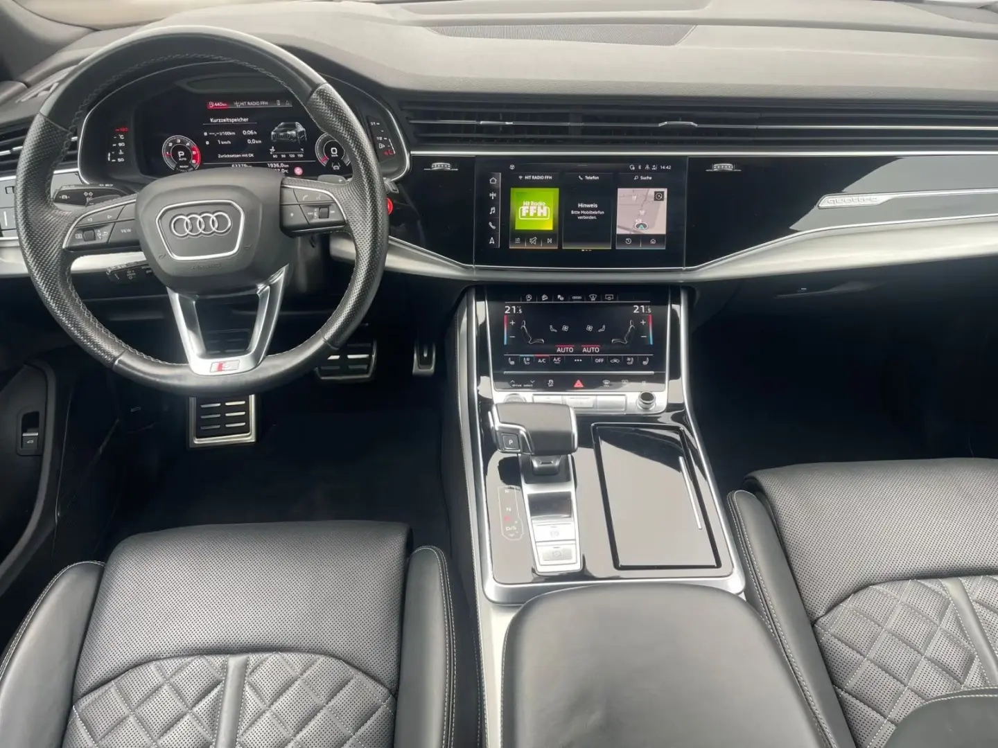 Audi Q8 50 TDI qu. tiptr. Linia S Pano