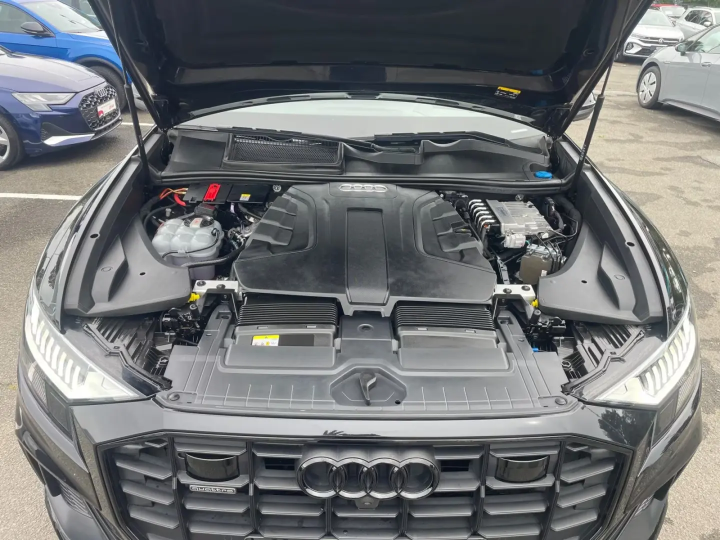 Audi Q8 50 TDI qu. tiptr. Linia S Pano