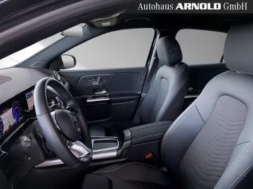 Mercedes Benz EQA 300 4M Progressive