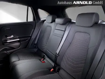 Mercedes Benz EQA 300 4M Progressive