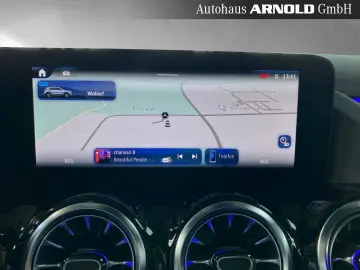 Mercedes Benz EQA 300 4M Progressive