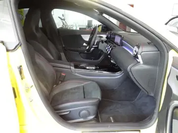 CLA 220 d Coupe AMG Night.LED Leder Navi Cam PDC