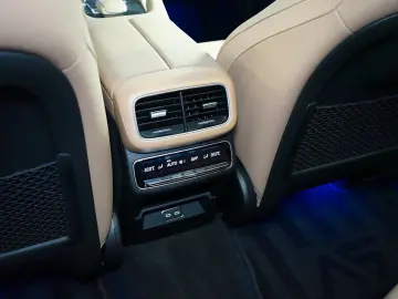 GLE 450d 4M AMG PANO AUX.HEAT TOW HUD