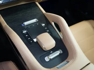 GLE 450d 4M AMG PANO AUX.HEAT TOW HUD