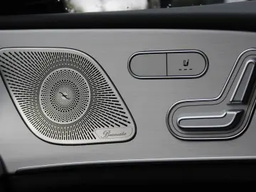 GLE 350 d 4-M Coupe AMG Distr. Pano Airmatic AHK