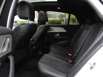 GLE 350 d 4-M Coupe AMG Distr. Pano Airmatic AHK