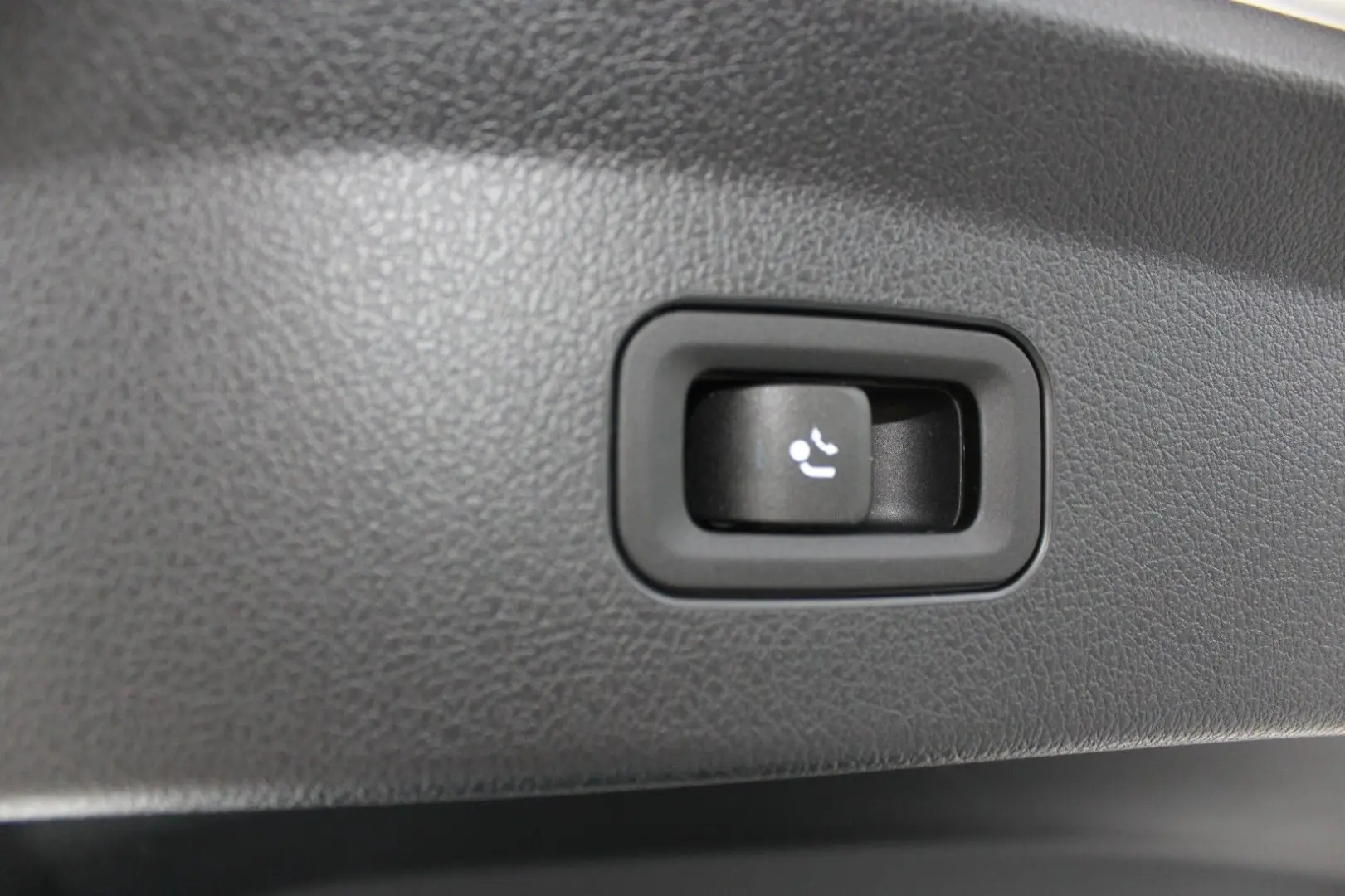 GLE 350 d 4-M Coupe AMG Distr. Pano Airmatic AHK