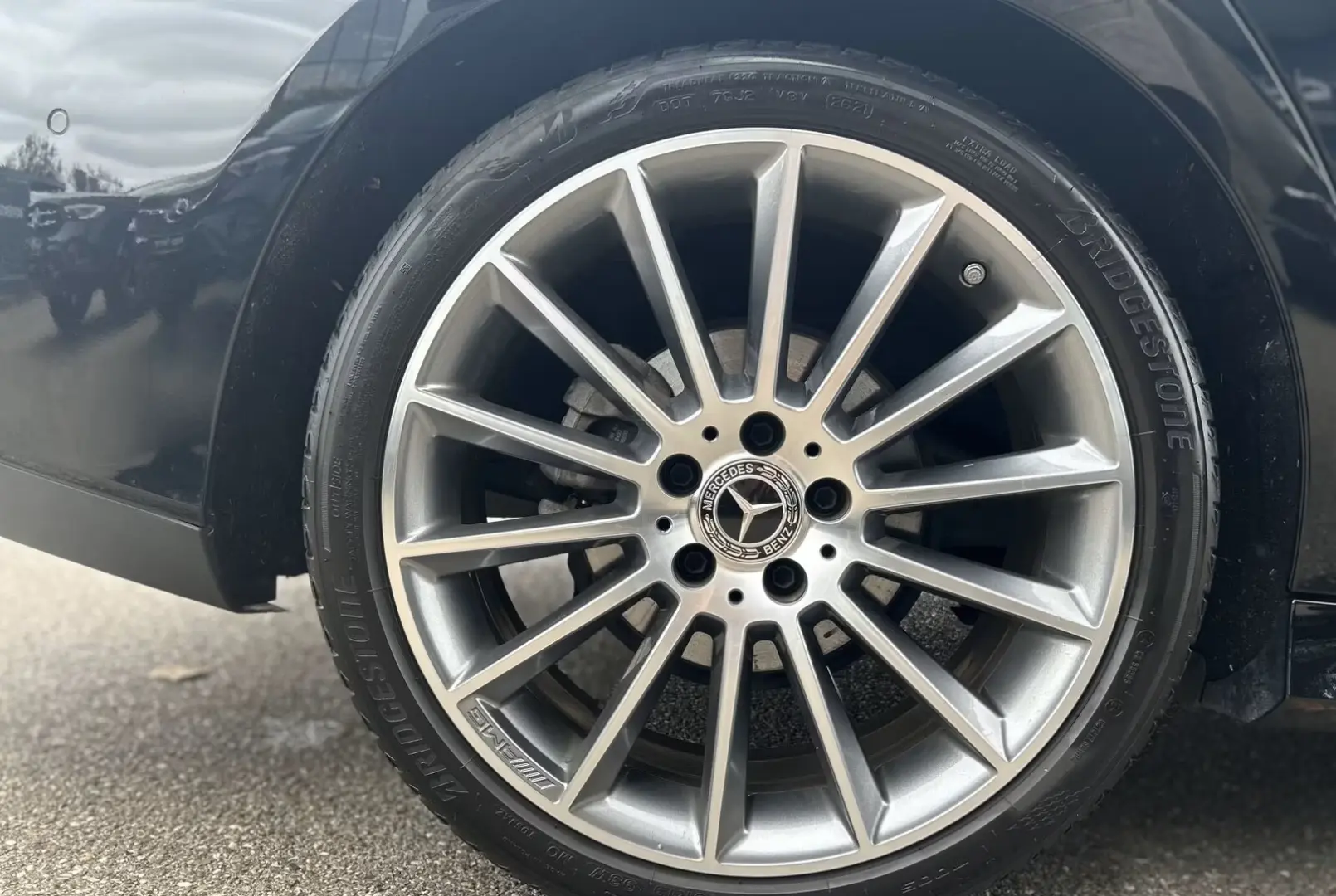 CLA 180 Coupe AMG LED 7G Parktr 19  Navi Ambie