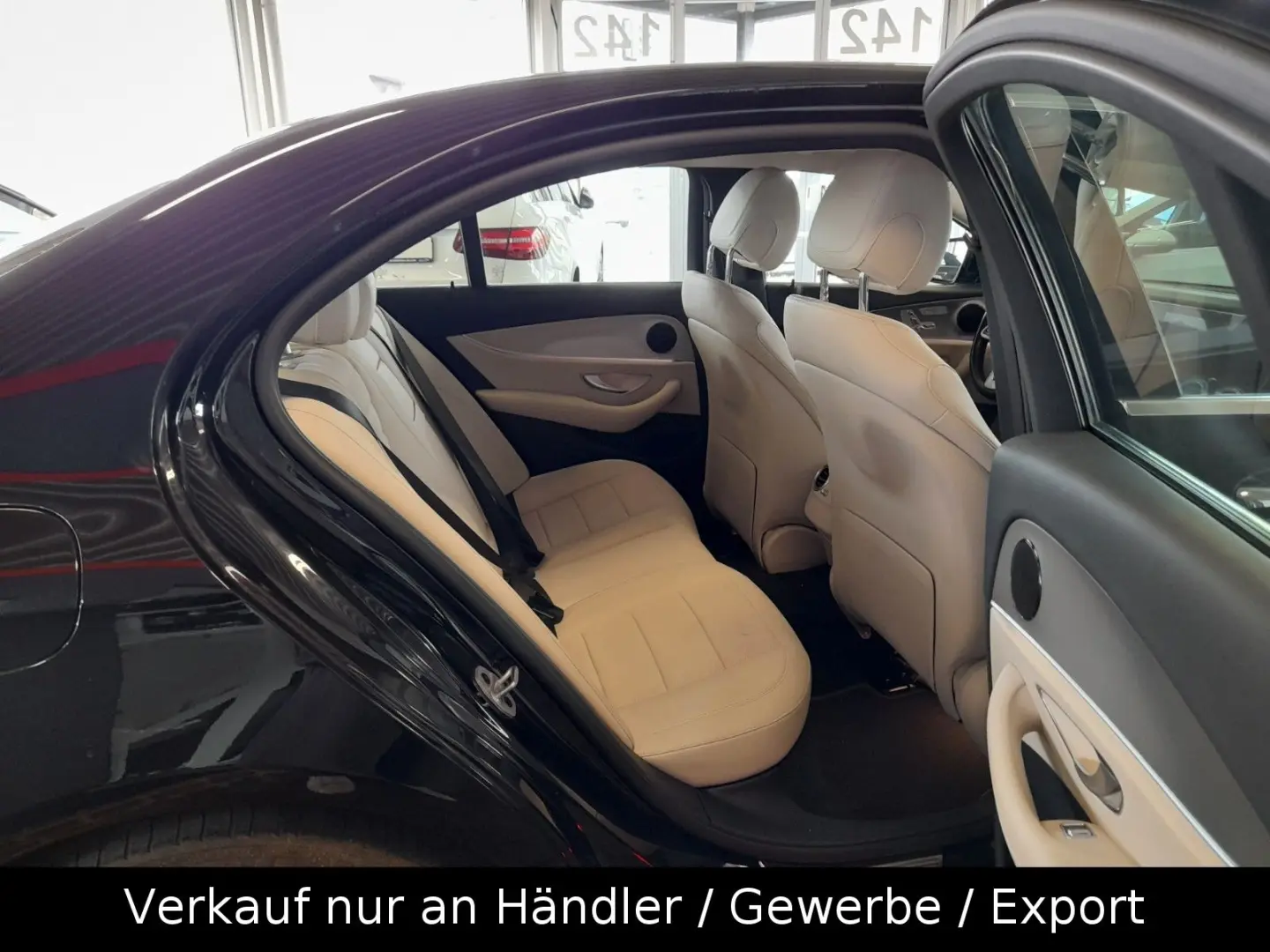 E 200 E -Klasse Lim.  360  WIDESCREEN