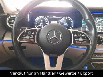 E 200 E -Klasse Lim.  360  WIDESCREEN