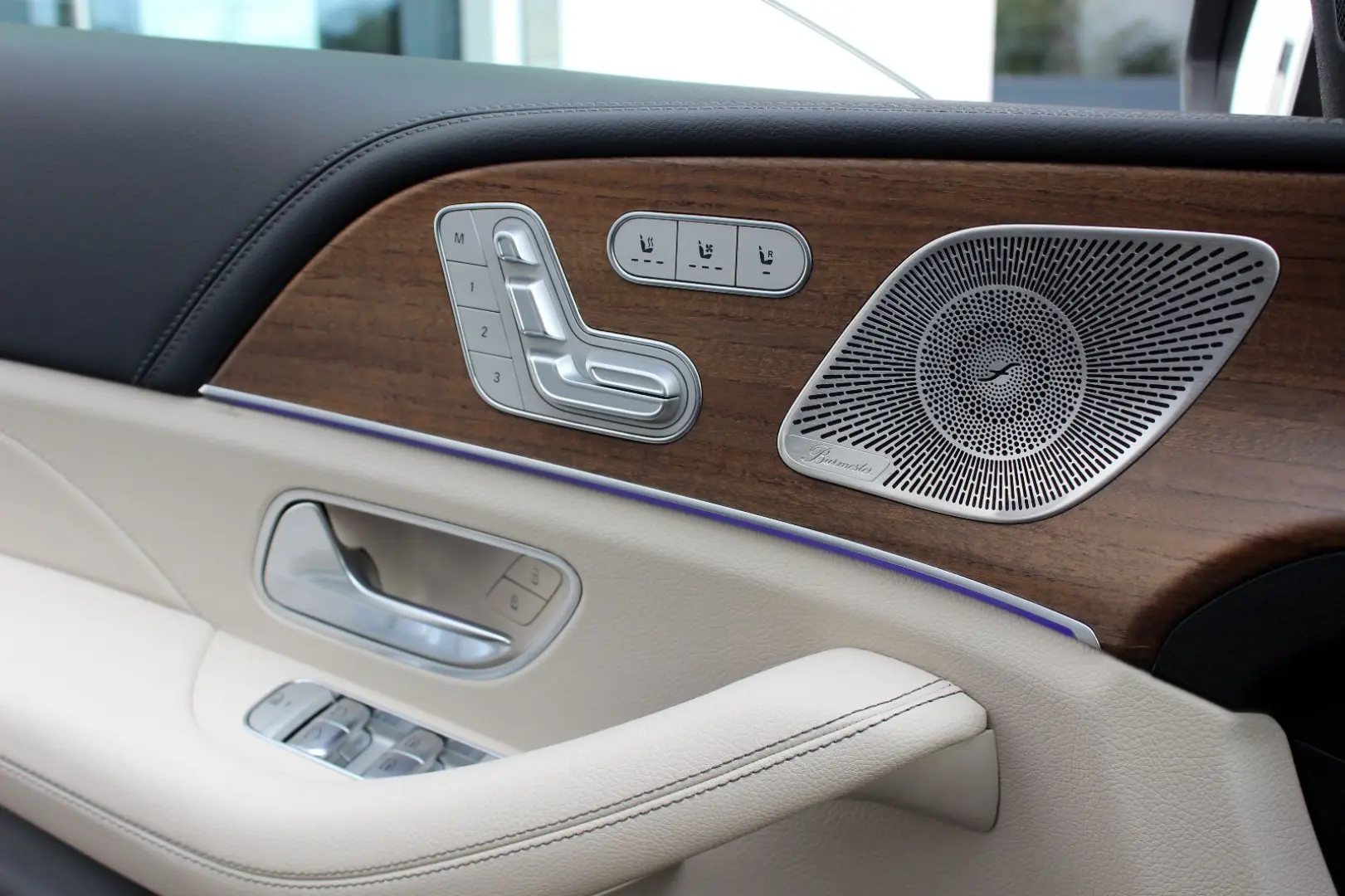 GLE 400 d 4M   AMG-PAKET S-KLIMA PANO 22 ZOLL