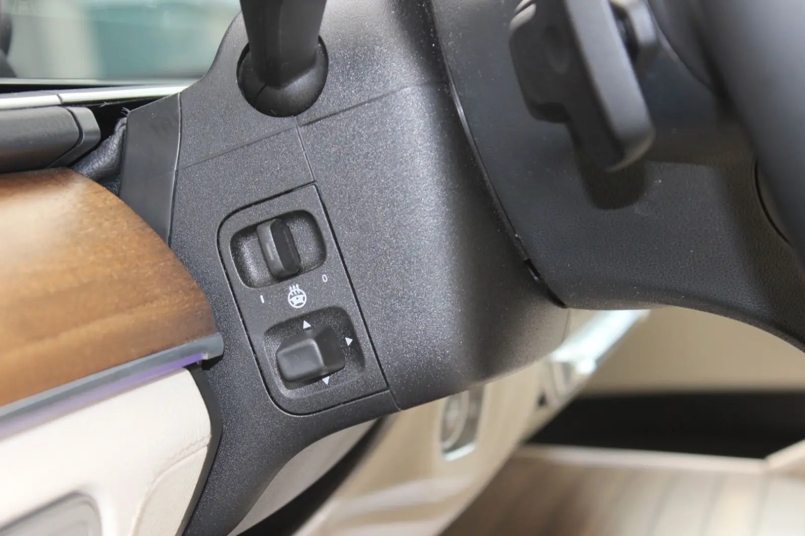 GLE 400 d 4M   AMG-PAKET S-KLIMA PANO 22 ZOLL