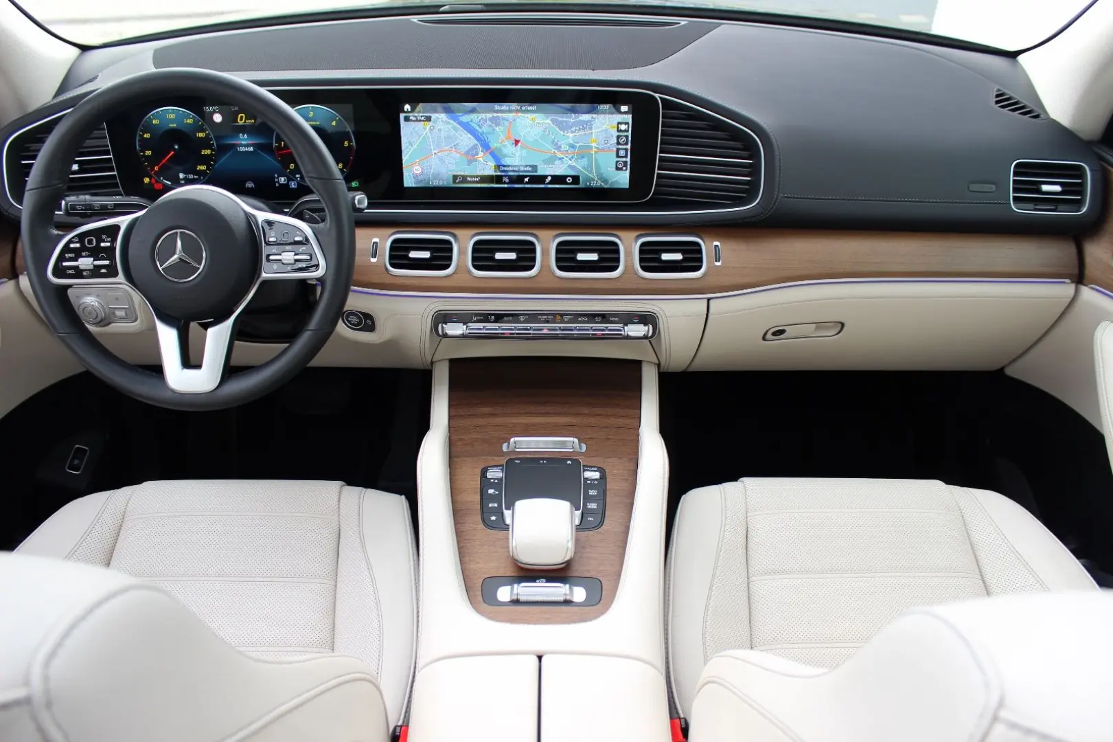 GLE 400 d 4M   AMG-PAKET S-KLIMA PANO 22 ZOLL