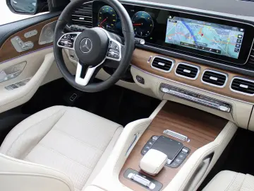 GLE 400 d 4M   AMG-PAKET S-KLIMA PANO 22 ZOLL