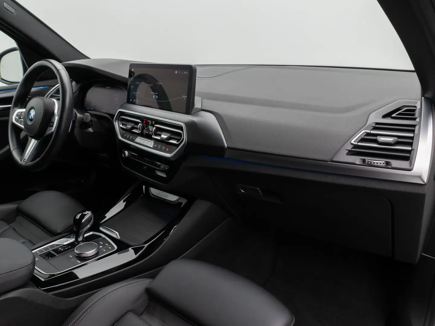 X3 xD30e M Sport Kamera DAB HiFi Fernlichtassist