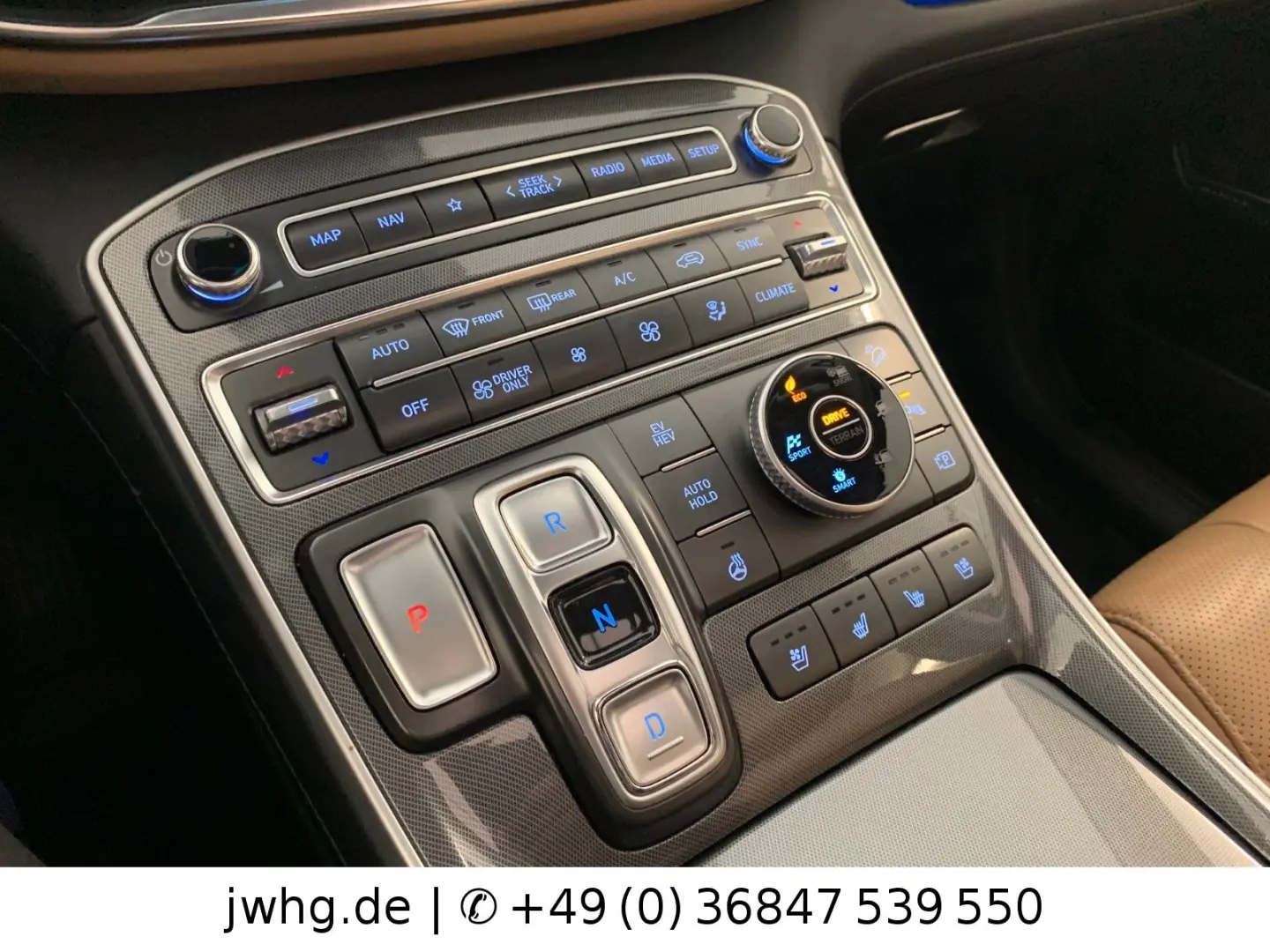 Santa Fe Prime Hybrid 4WD ACC Kam PanoHeadUp4xSH