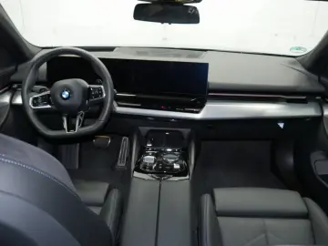 520d M Sport Pro HUD ACC SurView.Standheiz.AHK