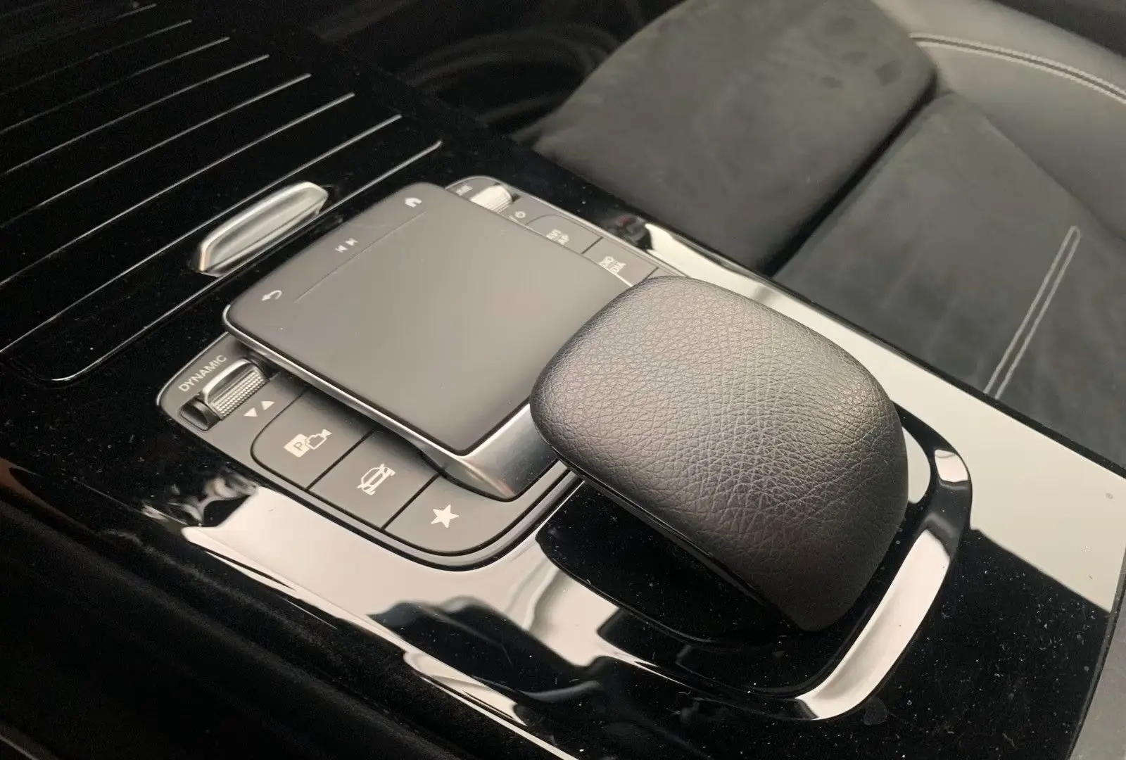 CLA 250 e Edition 2020 2x AMG-Line Coupé Widescr