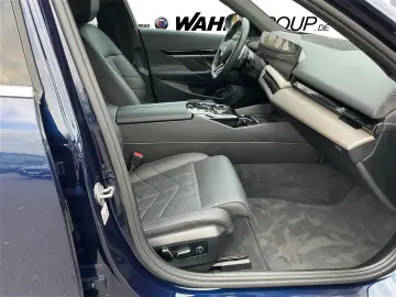 530e M SPORT LC PROF ICONIC GLOW KOMFORTSITZE  A