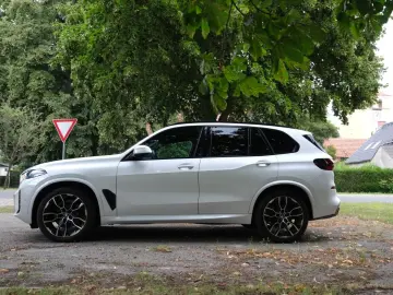 X5 xDrive40i