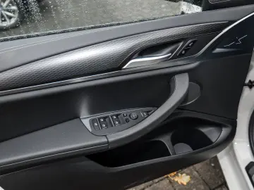 X4 xDrive20d M Sport AHK RFK NAVI Standh. LED