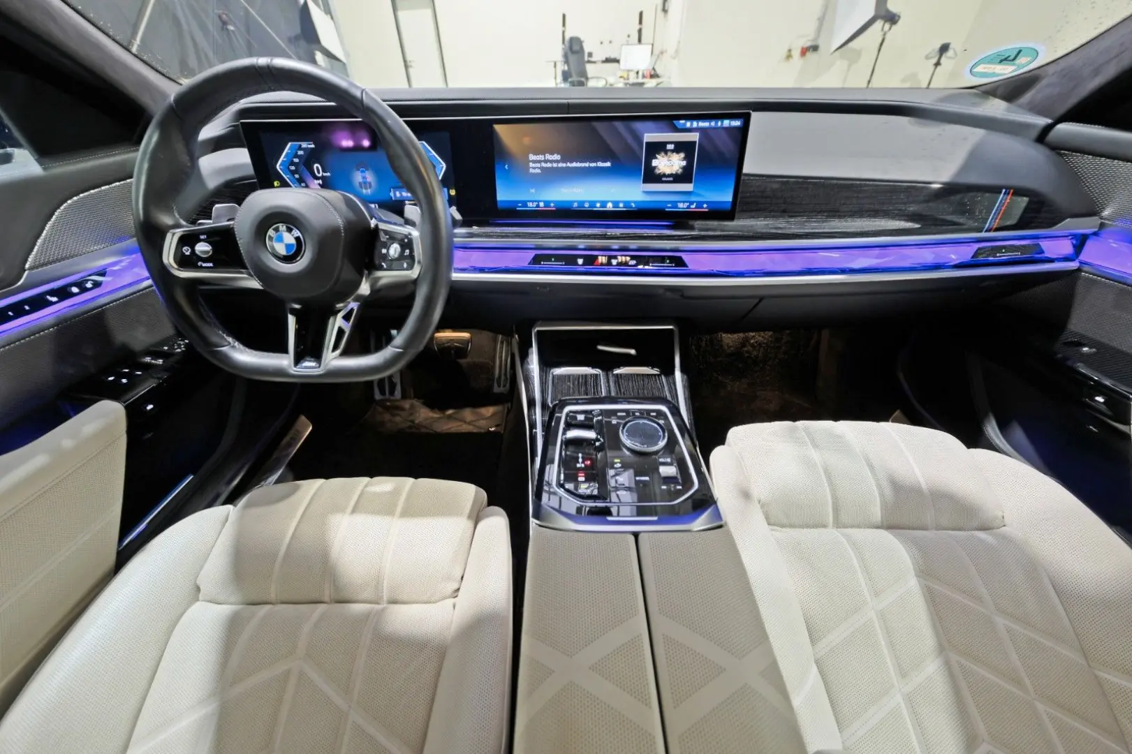 740 d xDrive M Sport TV SoftClose MultifunctionS IconicGl