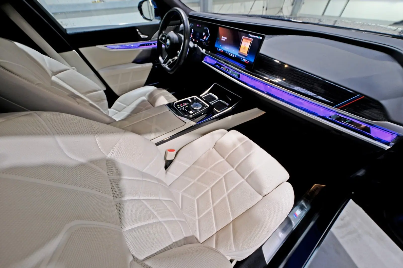 740 d xDrive M Sport TV SoftClose MultifunctionS IconicGl