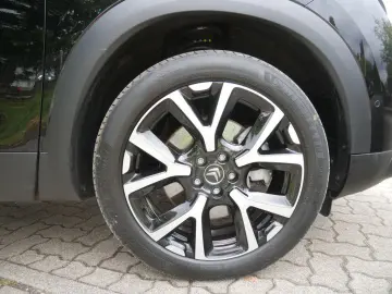 C5 Aircross Hybrid 225 S&S e-EAT8 Shine Pack LED