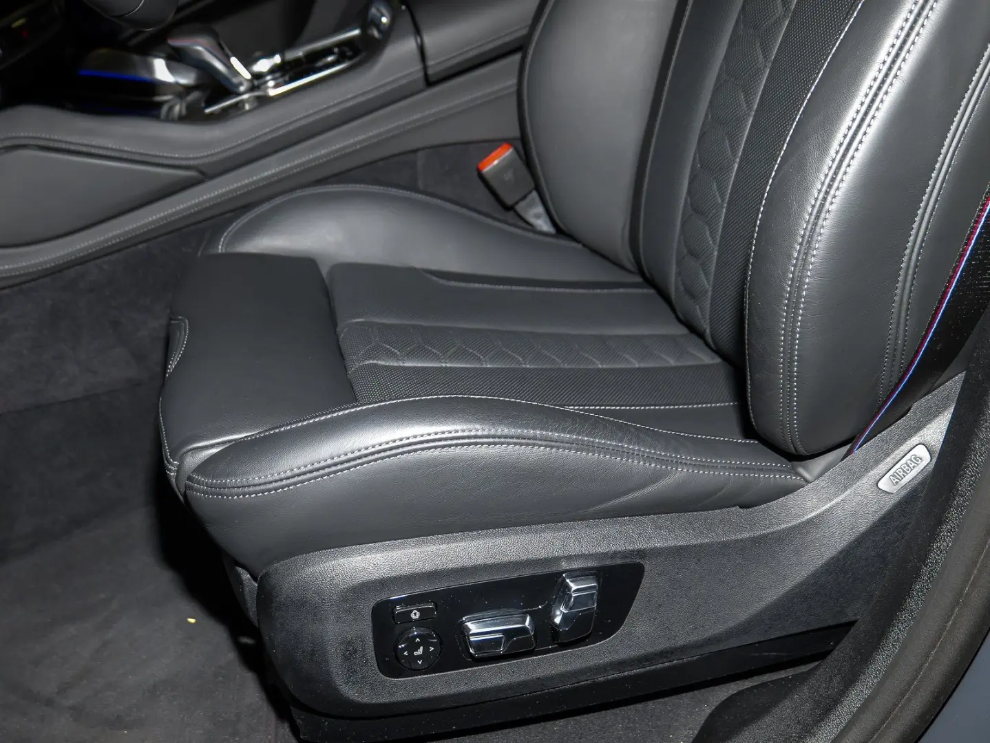 X6 M Competition M Sport